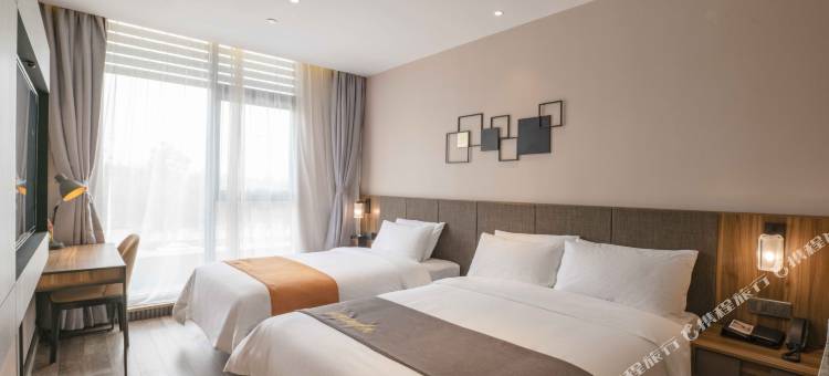 如家精选酒店(济南孙村春晖路华昱大厦店)图片