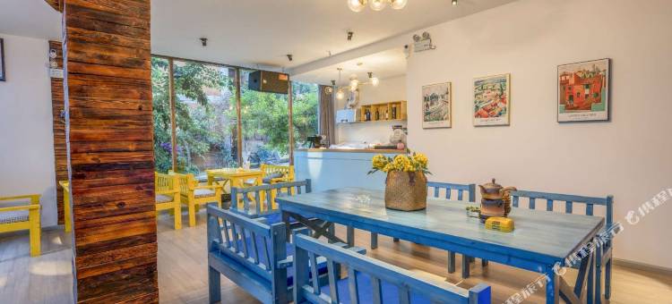 普者黑书行Soul nourishing度假湖景民宿(情人桥店)图片