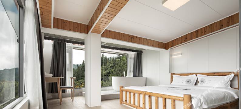 龙脊梯田稻艺居民宿(西山韶乐观景台店)图片