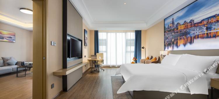 维也纳国际酒店(岳阳南湖湖滨大道店)图片