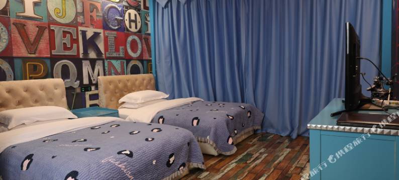 维家斯文化酒店(西南交大花照壁地铁站店)图片