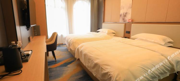 九天瑞祥大酒店(龙山时代广场店)图片