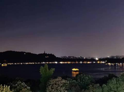 祺悦西湖文化酒店(杭州湖滨银泰in77店)图片