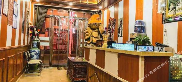 久治多美藏家酒店图片