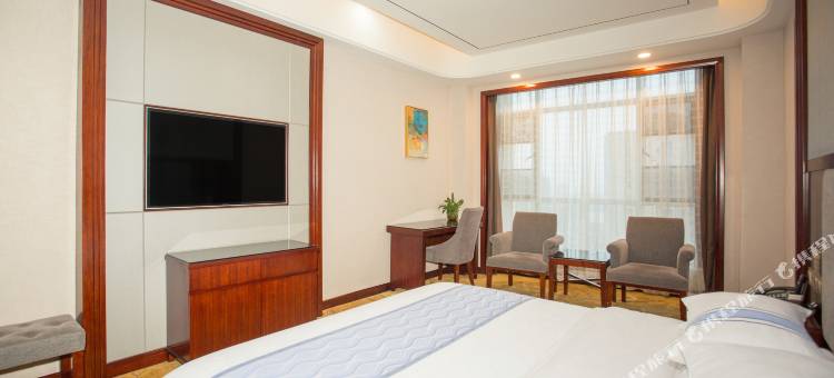 云鼎大酒店(常德南城天街店)图片