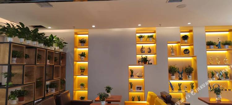 兰州嗨·青果智能酒店(西固城步行街店)图片