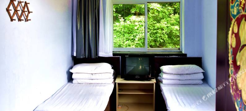 红河谷漂流龙回首山庄特色民宿(双长线分店)图片