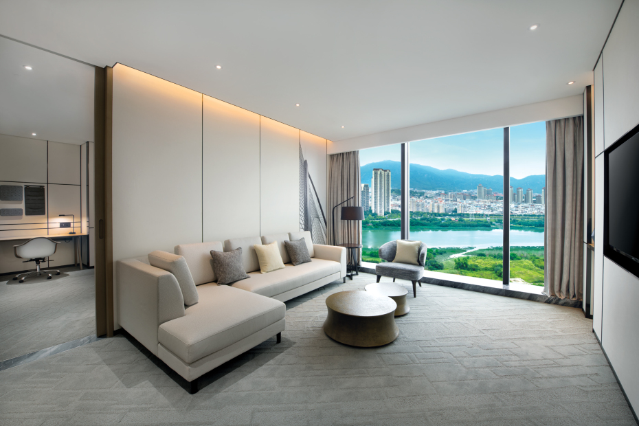 Crowne Plaza Quanzhou Riverview, an IHG Hotel Over view