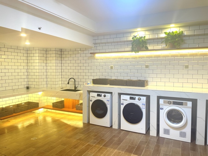 SENSE TIME HOTEL Over view