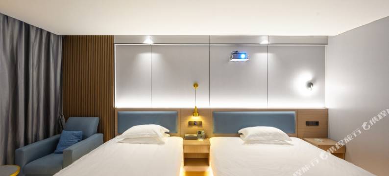 简约风尚影院酒店图片