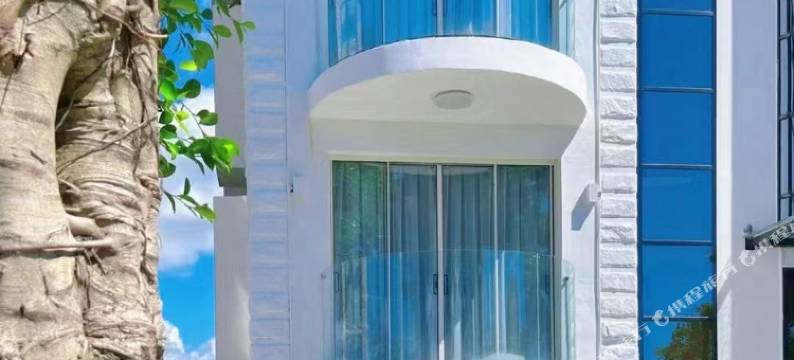 深圳海尚云居海景民宿(较场尾店)图片