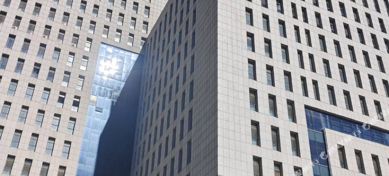 极限星光电竞民宿(万达广场店)图片