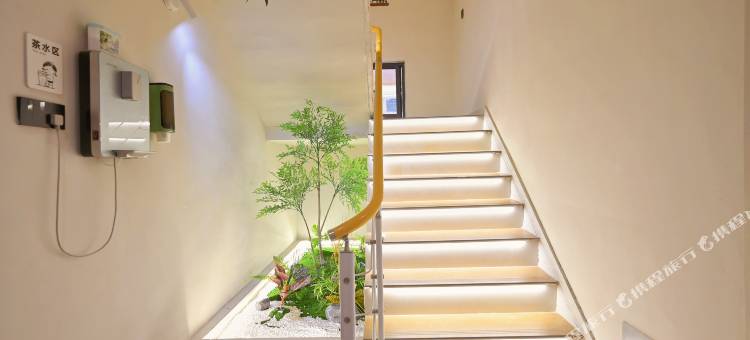 朴愿•SunnyBreezeVilage｜设计师民宿(珠江路美食街万达广场店)图片