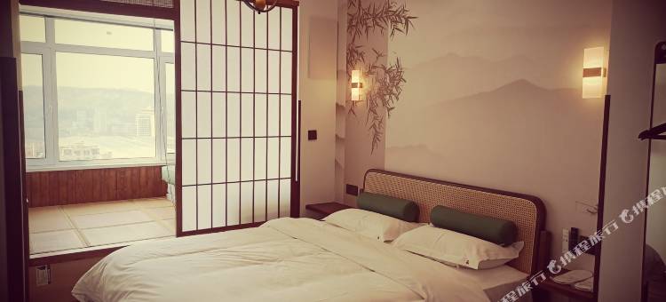 半江.雲居客栈(断桥景区店)图片