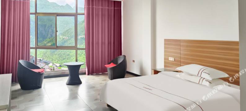 清怡时尚酒店(恩施大峡谷店)图片