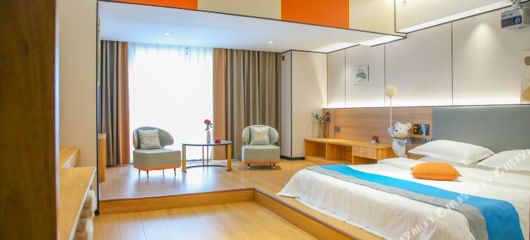 瑞吉锦华酒店(西宁海湖万达广场店)图片