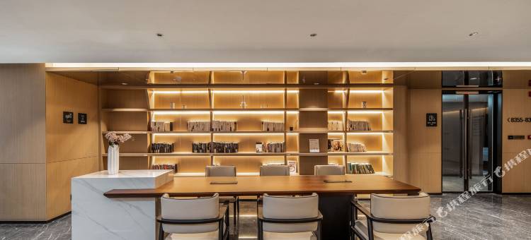 银川砂之船奥莱丽景南街亚朵酒店图片