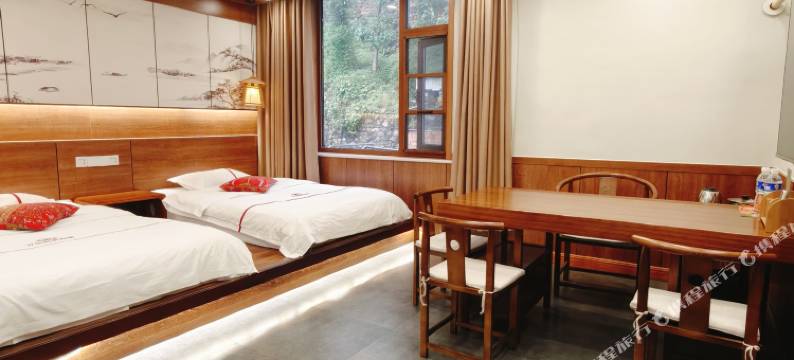 万仙山明苑楼(郭亮村店)图片