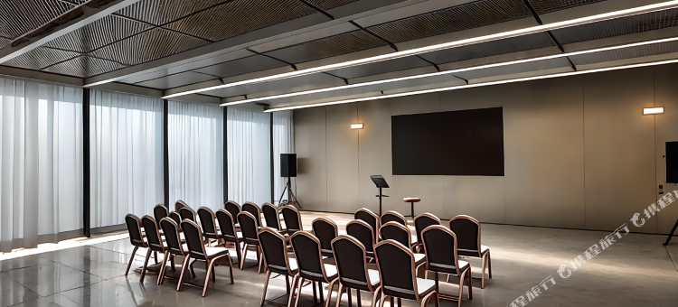 艺龙玺程国际酒店(郑州二七万达第二人民医院地铁站店)图片