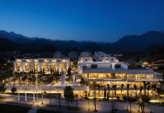 德奥塔泡泡度假酒店外景图