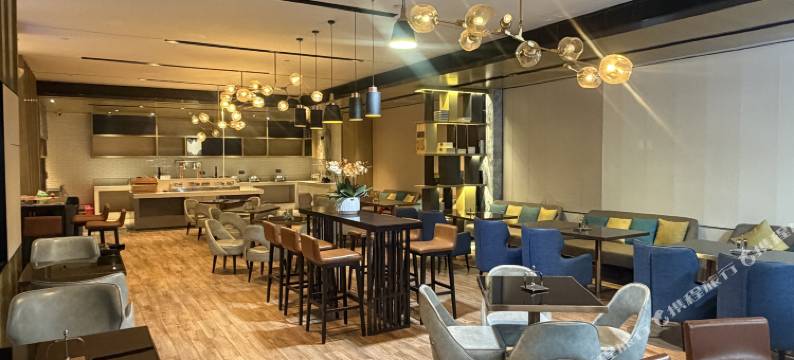 新城酒店(柳州高铁站店)图片