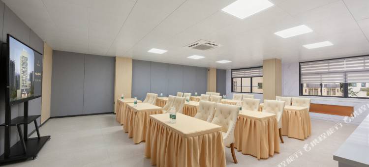 艺龙安云酒店(深圳福城街道店)图片