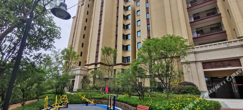 重庆黎香湖楼王湖景洋房民宿图片