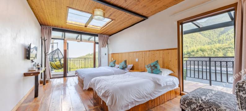 莫干山石门山庄(莫干山店)图片