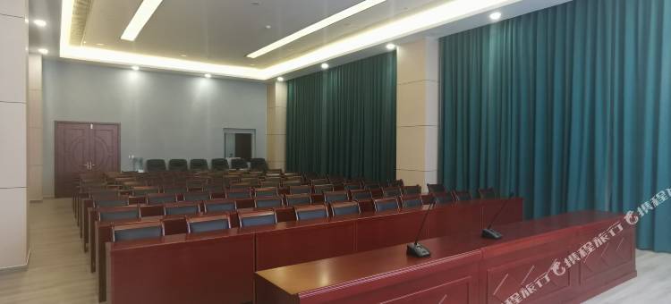 麗枫酒店(鲁山五洲国际商贸城店)图片