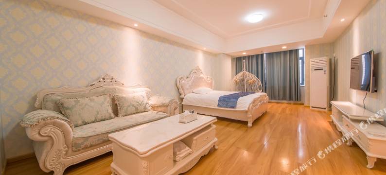 海宸公寓酒店(济南高新万达会展中心店)图片