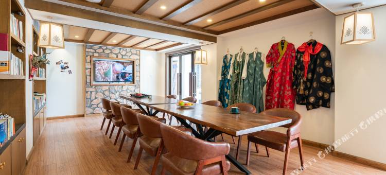 拉萨岩庐别院(布达拉宫店)图片