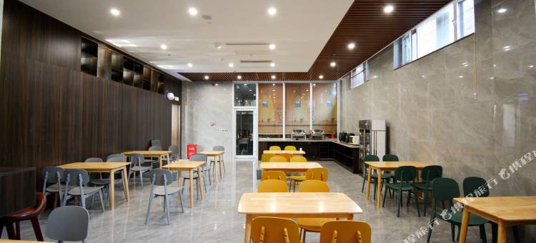 睿柏·云酒店(鸡泽观光桥店)图片