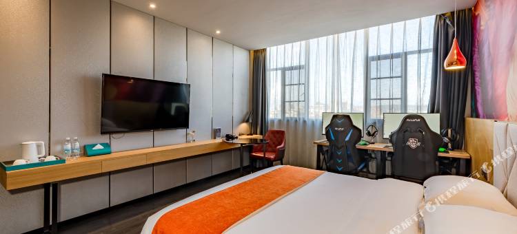 方柚电竞酒店(官渡区大都摩天商业广场店)图片