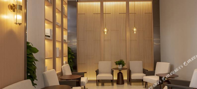 伴月湾大酒店(威海半月湾沙滩店)图片