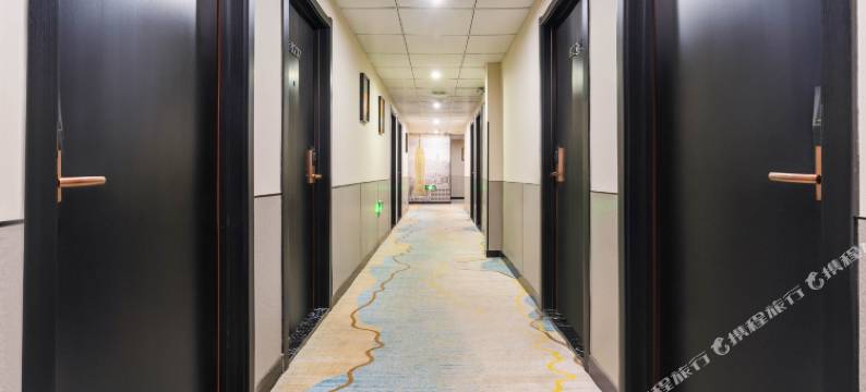 玛吉精选酒店(大连中山广场地铁站店)图片