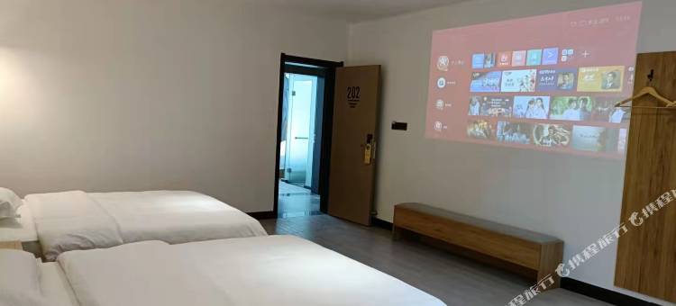 青季MINI酒店(宜昌三峡人家景区换乘中心店)图片