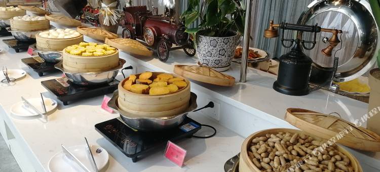 寻甸凤龙湾度假酒店图片