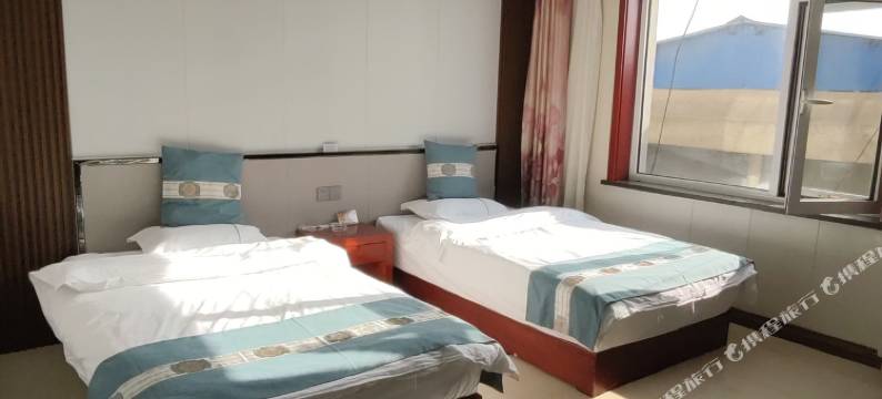 偏关老牛湾商务酒店图片