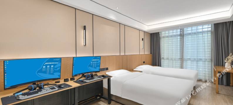 网鱼电竞酒店(南京苜蓿园大街店)图片