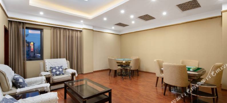 成都明珠国际酒店(金牛万达梁家巷地铁站店)图片