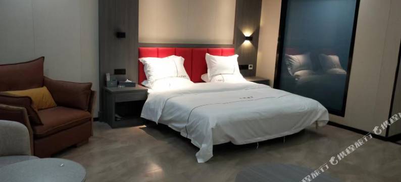 茶卡文诚酒店图片