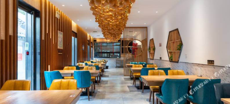 东方圣达酒店(北京天安门广场王府井地铁站店)图片