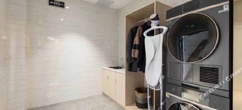 轻朵酒店(青岛市北区台东步行街店)图片