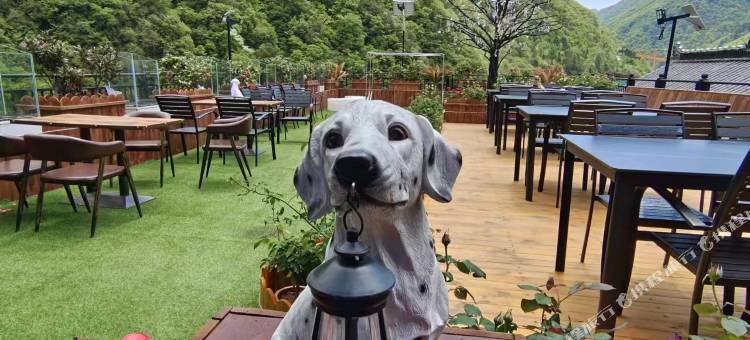 神农架喜雅酒店(木鱼镇香溪街店)图片