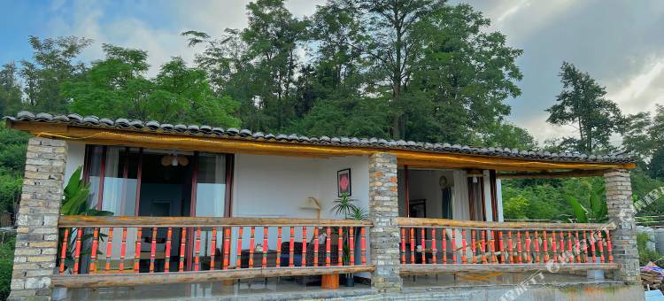 千年瑶寨脩远民宿图片