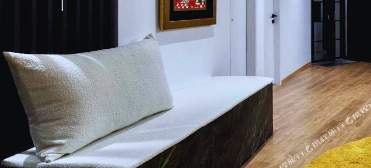 科尼阿马阿克罗波利斯(Koniama Acropolis)图片