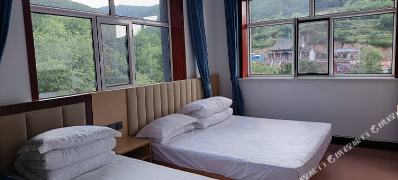龙泉山庄民宿(二龙什台国家森林公园店)图片