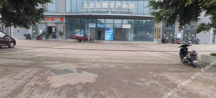 栖木云舍民宿(西南城吾悦广场店)图片