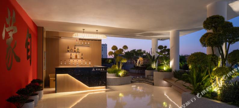 鸣曼酒店(红河哈尼族彝族自治州蒙自州政府店)图片