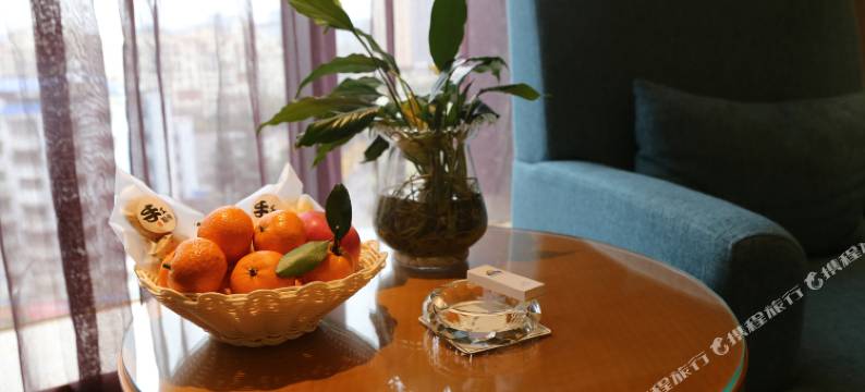 Smile·常青藤大酒店(遵义国贸春天百货购物中心店)图片